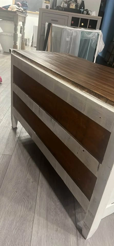 Solid Wood Rustic Antique-Style 2-Drawer Dresser - photo 5