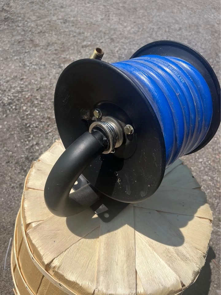 Campbell Hausfeld Air Hose Reel – Excellent Condition - photo 2