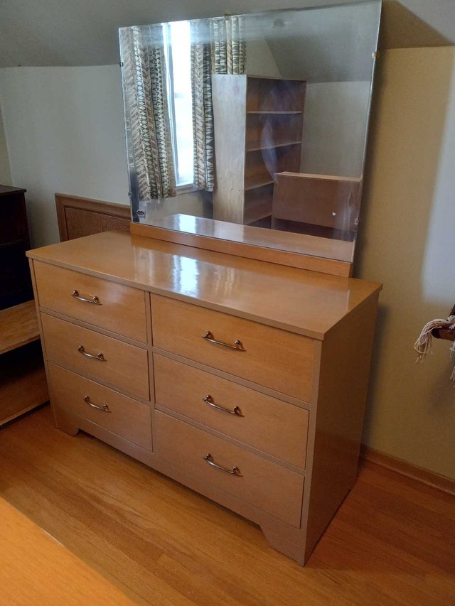 Vintage dresser and mirror