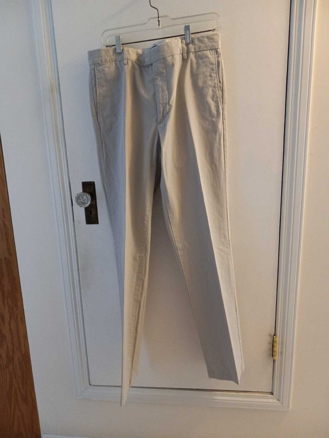 Men's Quality pants (34 x 34) - Dockets Khakis