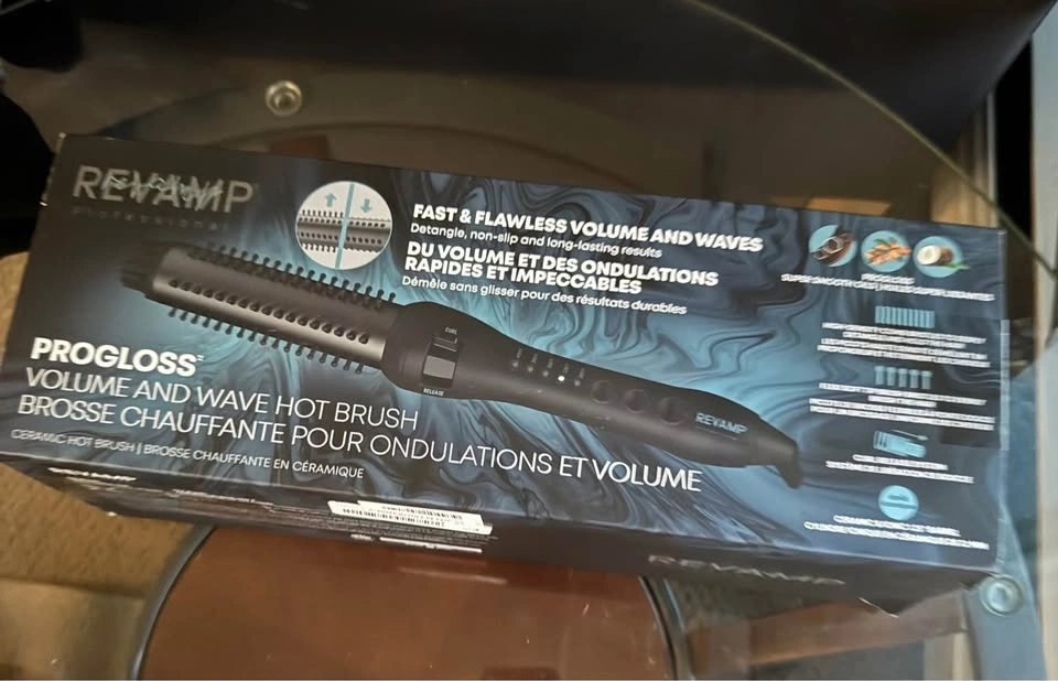 REVAMP Progloss Volume & Wave Ceramic Hot Brush - photo 5