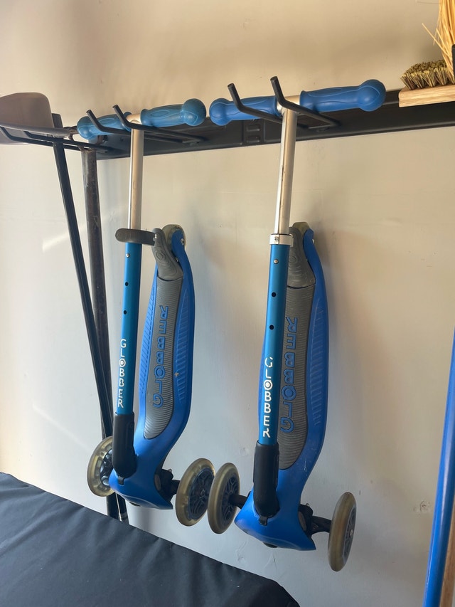 Globber 3-Wheel Kids Scooter
