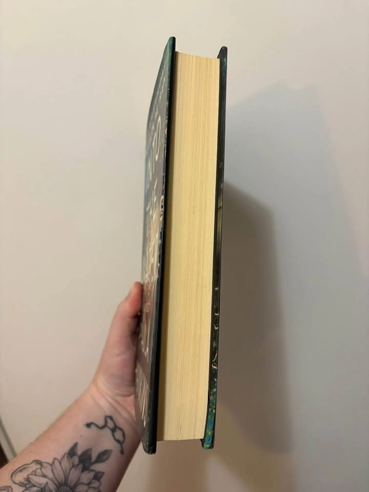 Book for Sale 📚 - photo 2