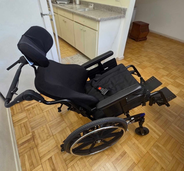 Maple Leaf Wheelchair Fusion Essential Manual Tilt-in-Space - photo 4