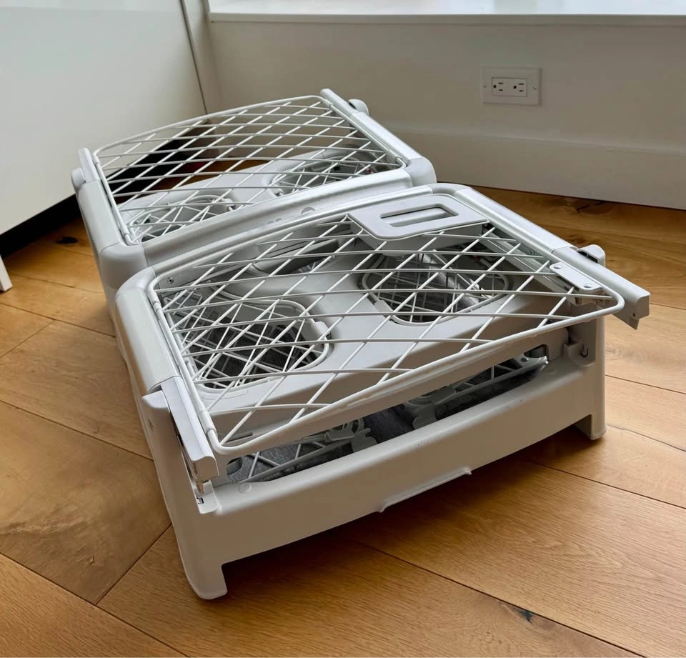 Diggs Revol Dog Crate (Small, Ash) + Snooz Memory Foam Pad - photo 5