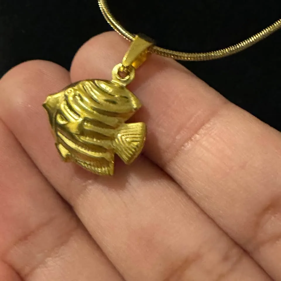 NEW 🧡 Tropical Fish Pendant Necklace Engraved Stainless Steel image indicator(8)