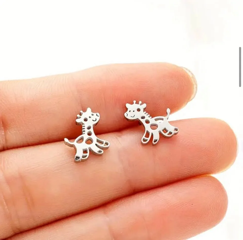 Adorable Smiling Giraffe Stud Earrings thumbnail