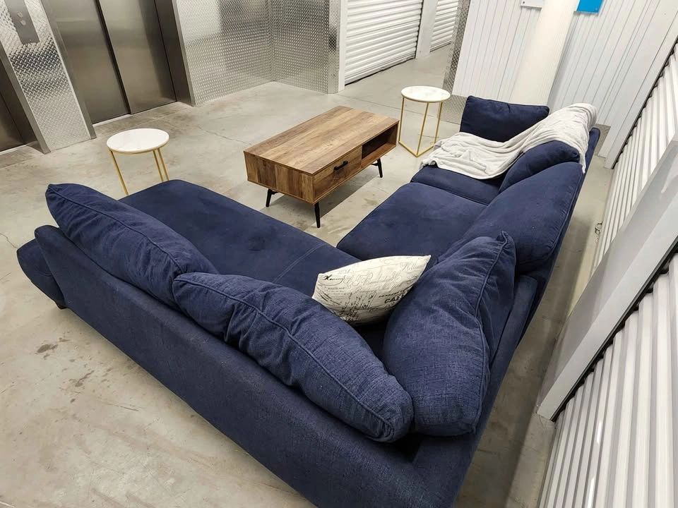 🇨🇦  Beautiful Living Room Sectional Sofa Set - photo 4