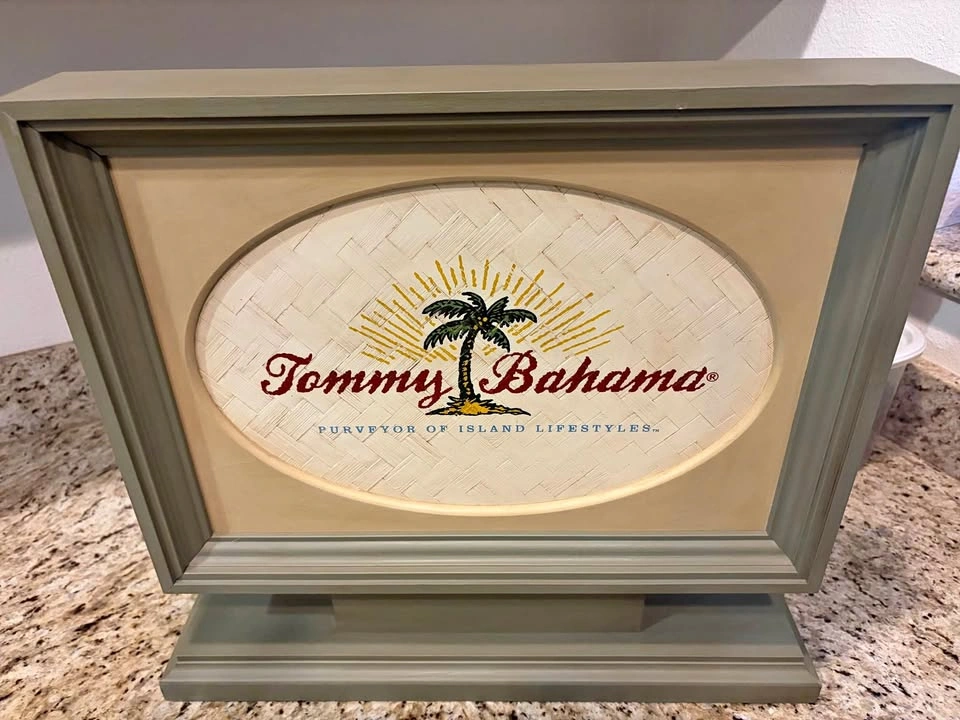 Tommy Bahama Retail Store Display RARE