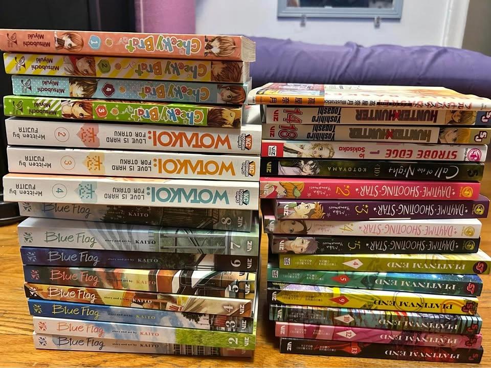 SELLING MANGA - BRAND NEW