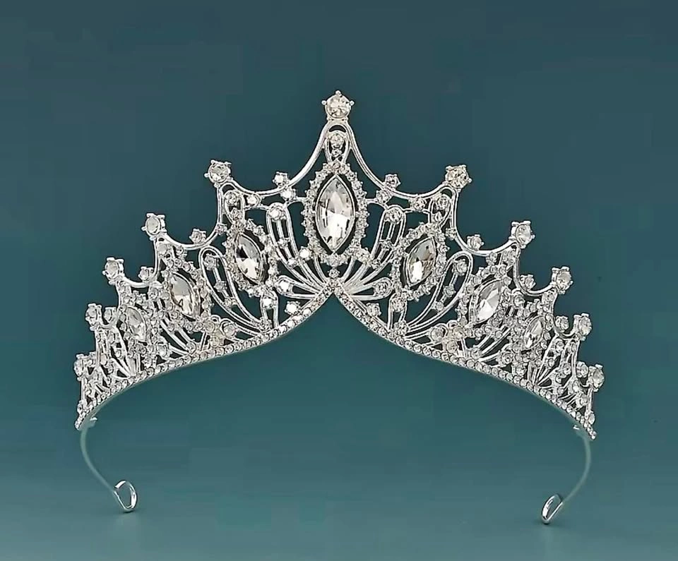 Bridal elegant Silver Crown brand new downtown Granville