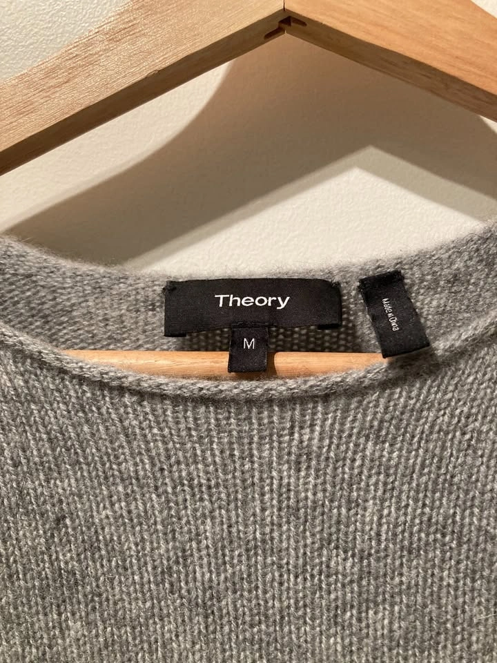 100% Premium Cashmere Theory Short Sleeve Top Sweater - photo 3