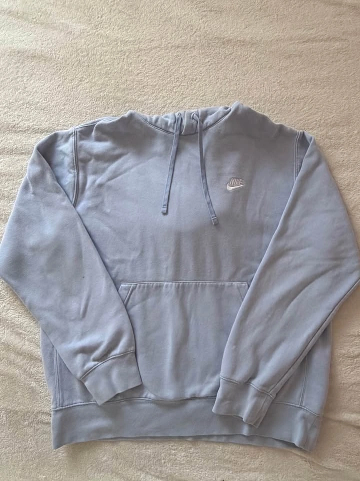 CLOSET CLEANOUT - blue nike hoodies - photo 4