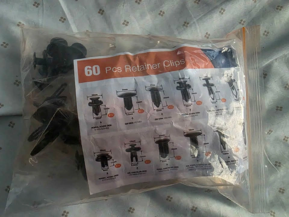 Car trim removal kit +push clips + Terminal key - photo 5