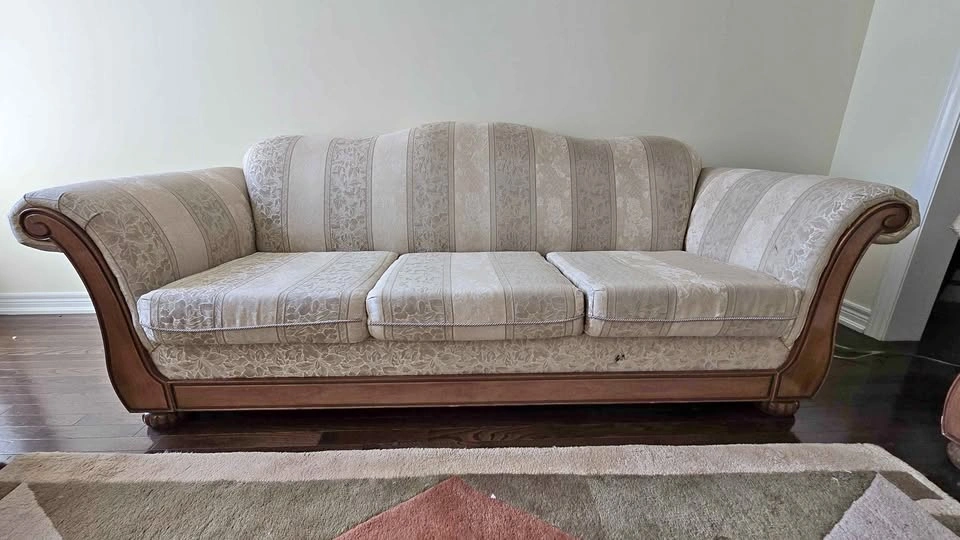 Traditional Floral Striped Sofa with Wood Trim
