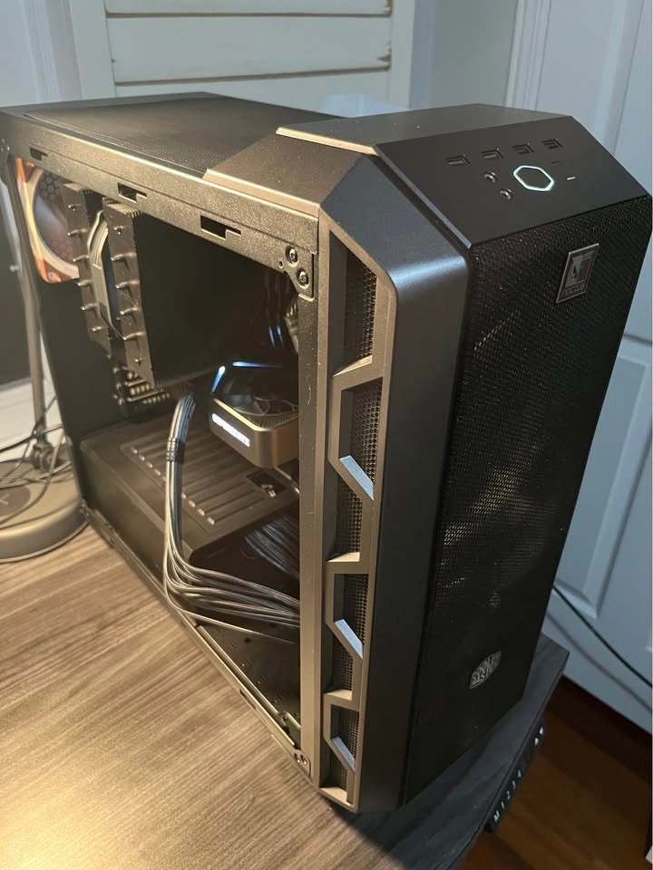 Gaming PC RTX 3080 Ti FE | Ryzen 7 5800X3D | 32GB | 1.5TB SSD - photo 3