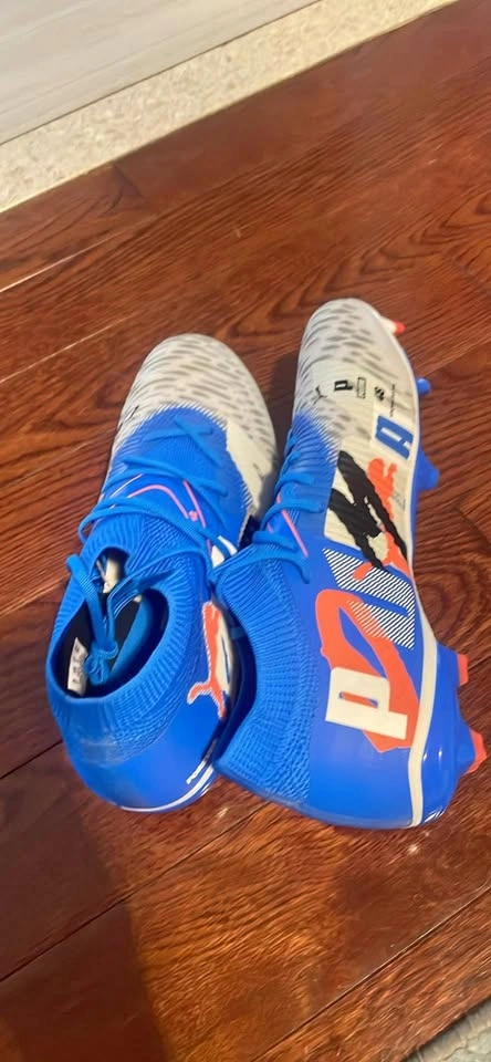 Puma Future 7 Ultimate Creative FG/MG Soccer Cleats - Size 8