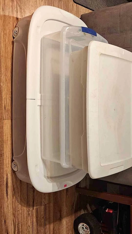 Set of 3 Plastic Storage Bins