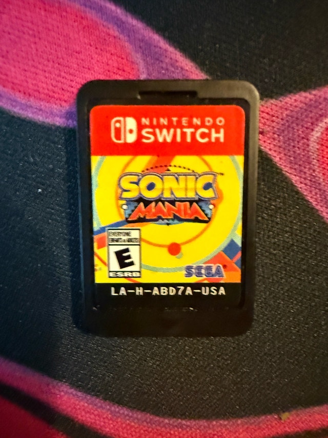 Switch Lite - Great condition - & Sonic Mania - photo 2