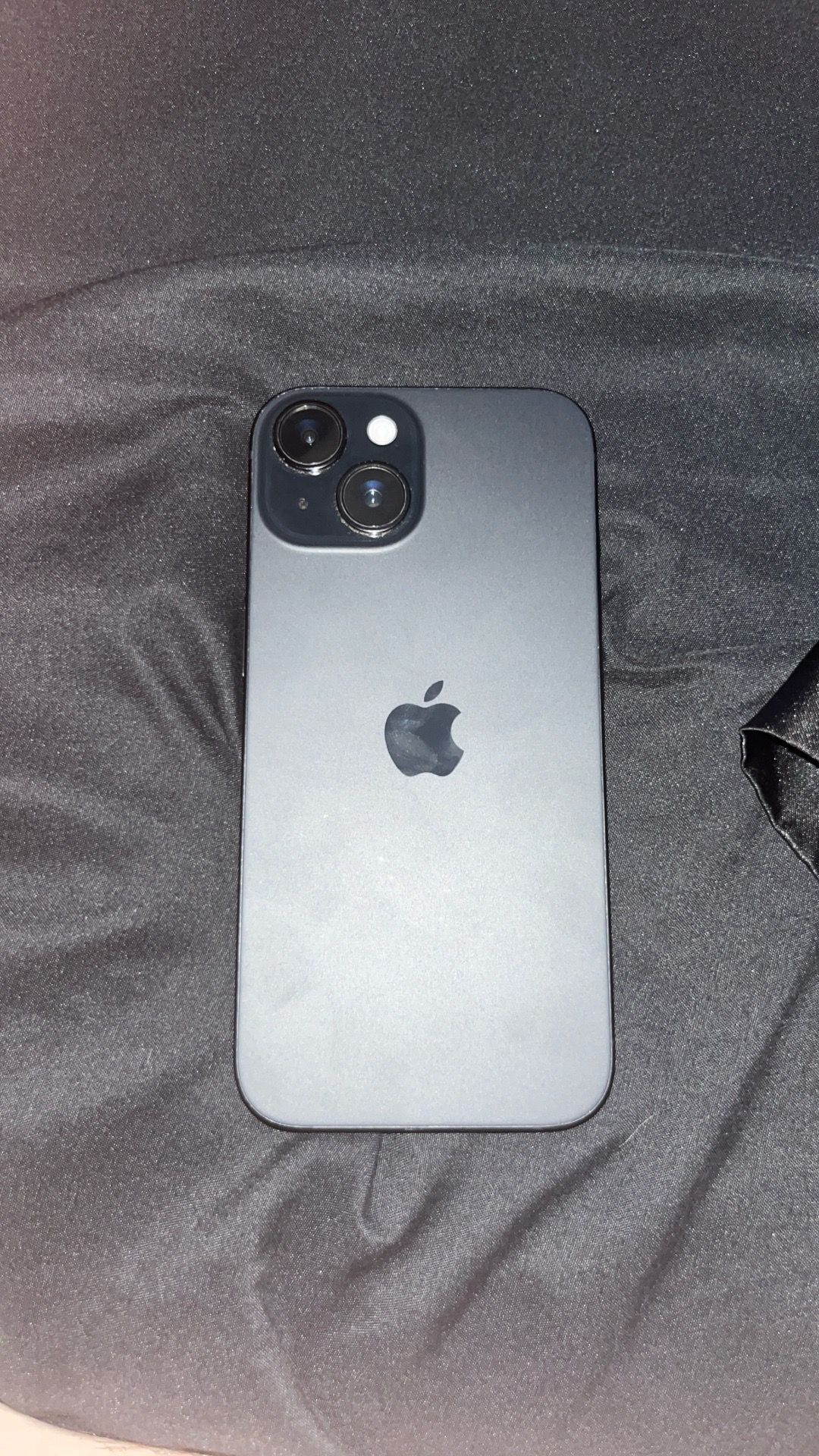 iPhone 15 T-Mobile - photo 2
