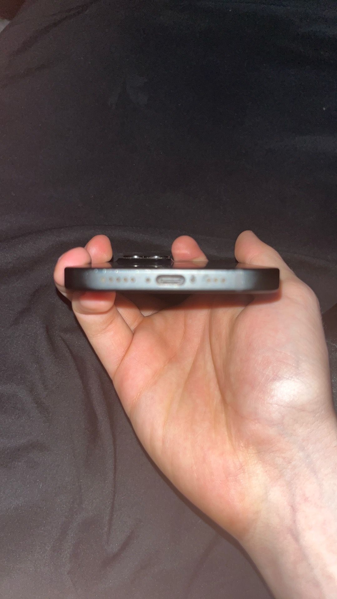 iPhone 15 T-Mobile - photo 5