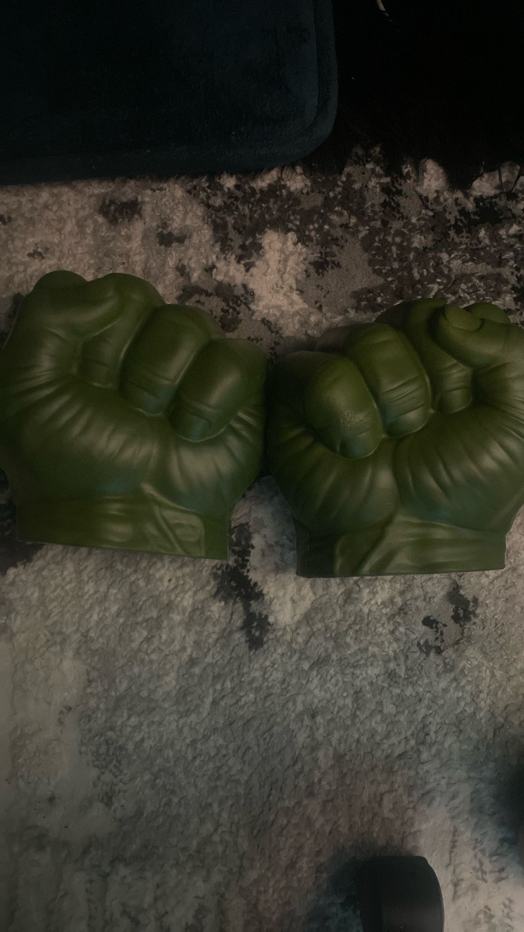 Hulk Hands - photo 2