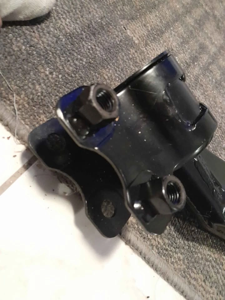 Control arm left side - photo 4