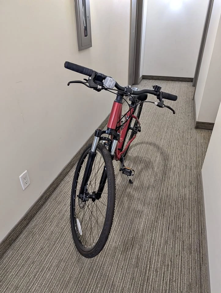 Decathlon Riverside 500 Hybrid Bike (Red, Size Small)