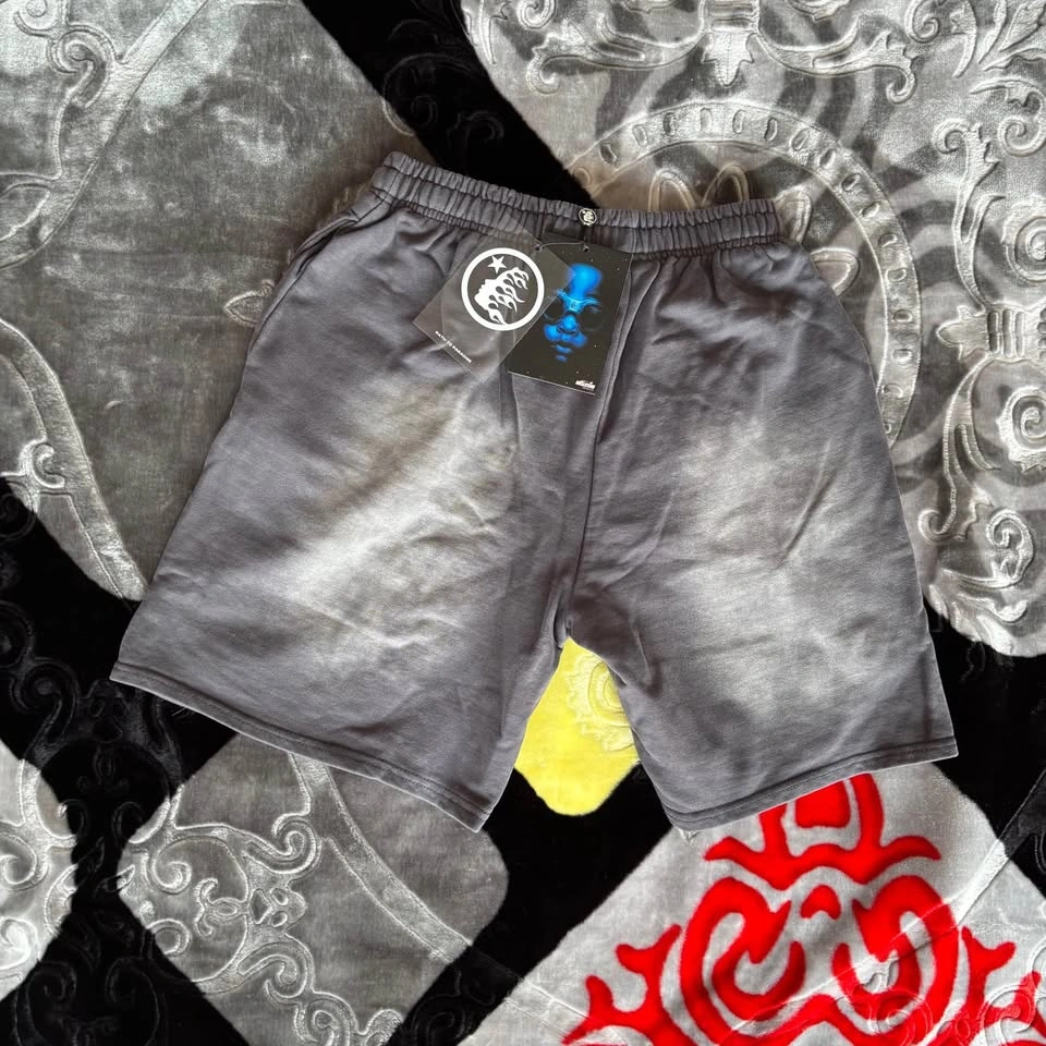 Grey Hellstar Shorts - Size M - photo 3