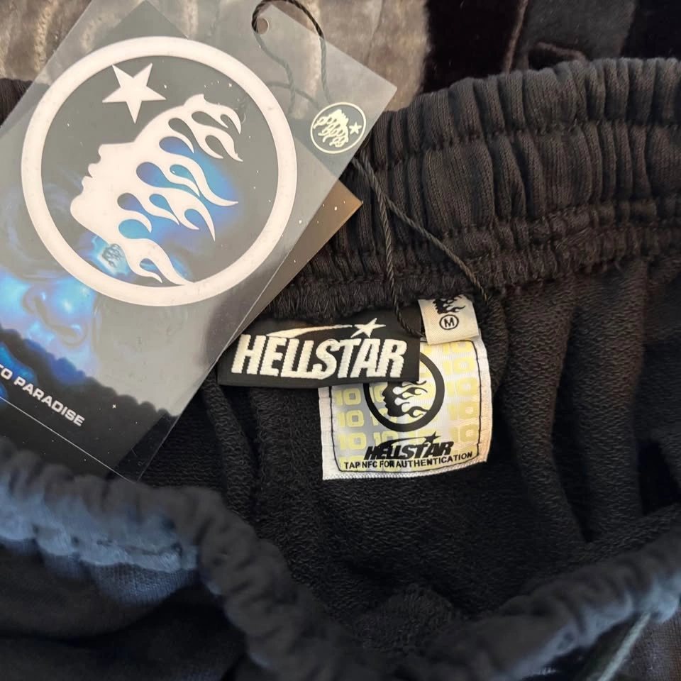 Black Hellstar Shorts - Size M - photo 4