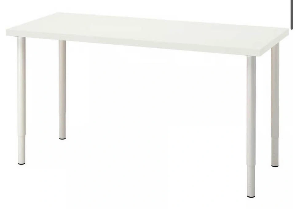 White desk 140cm