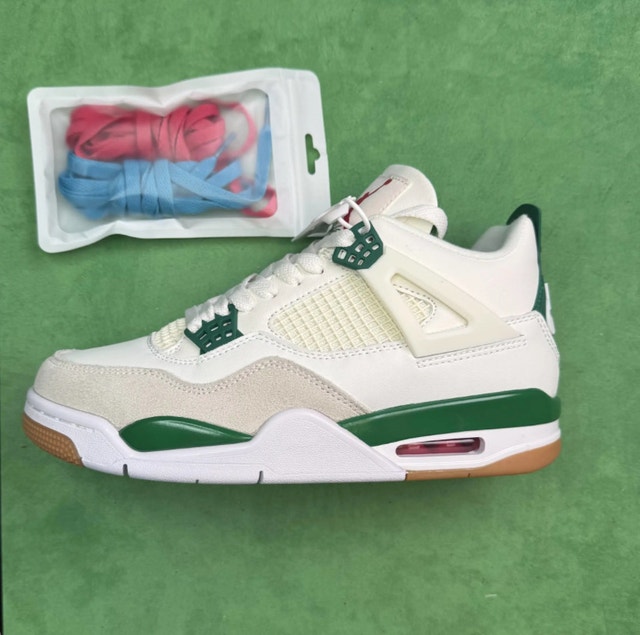 New Pine Green Jordan 4s - photo 2