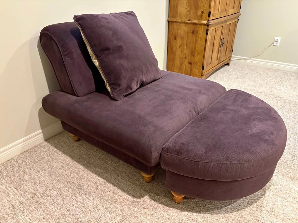 Normand Couture / Shermag Caméléon - perfect designer chair