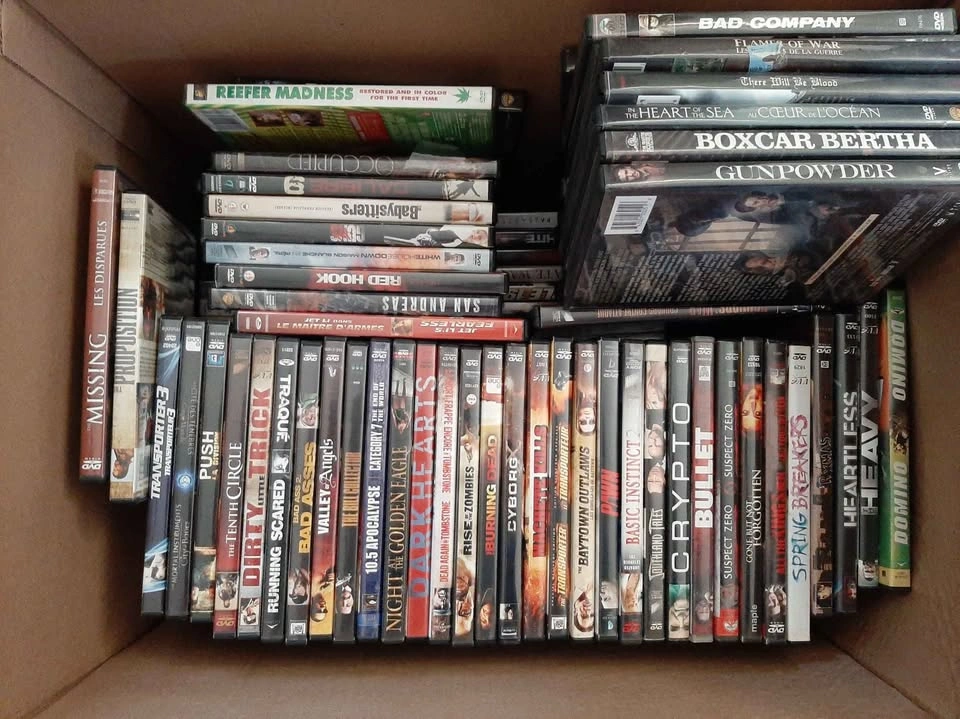 Over 170 DVDs 72 Horror Dvds - photo 3