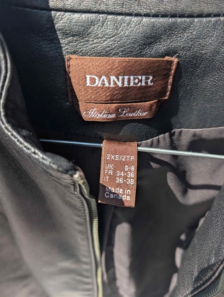 Danier Italian Leather Jacket - photo 2