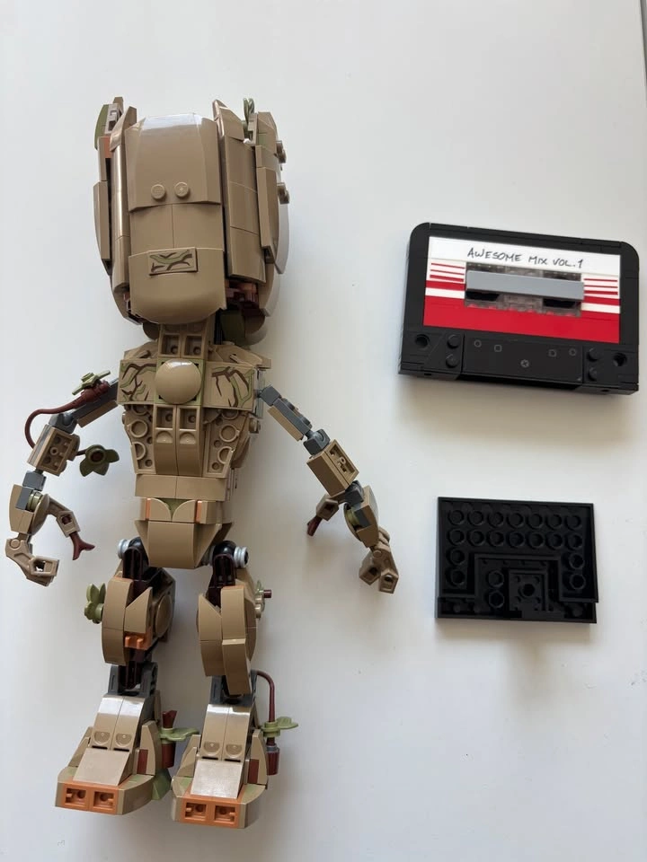LEGO I am Groot - photo 2