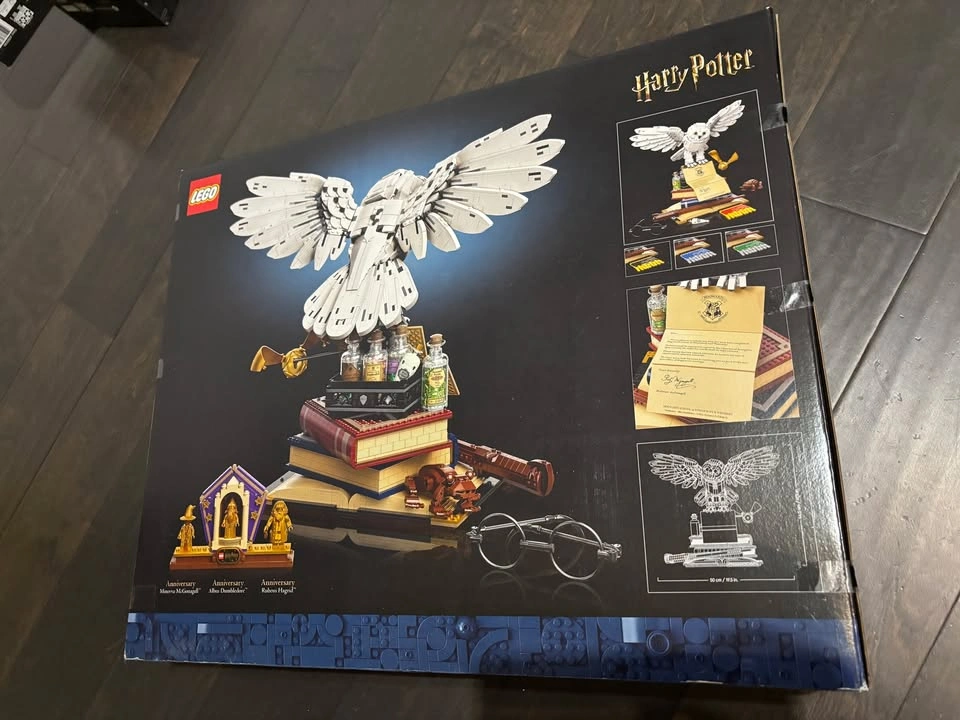 LEGO Hogwarts Icons - Collectors' Edition - photo 2