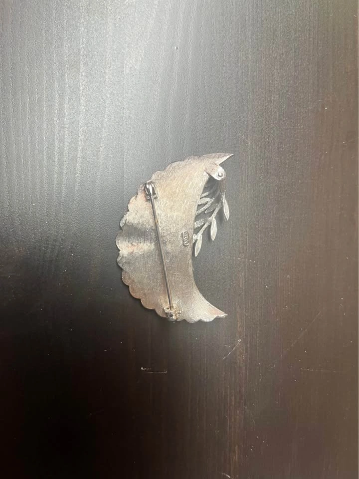 Vintage Coro Silver Tone Leaf and Fan Brooch - photo 4