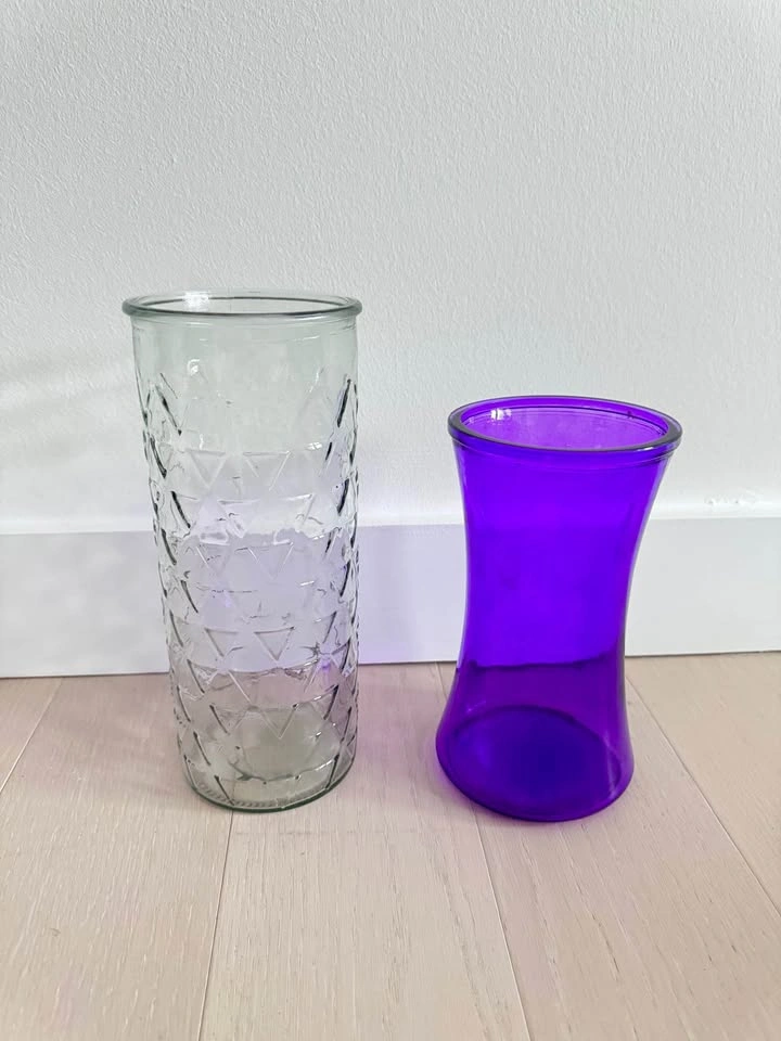 Set of 2 Glass Vases - photo 2