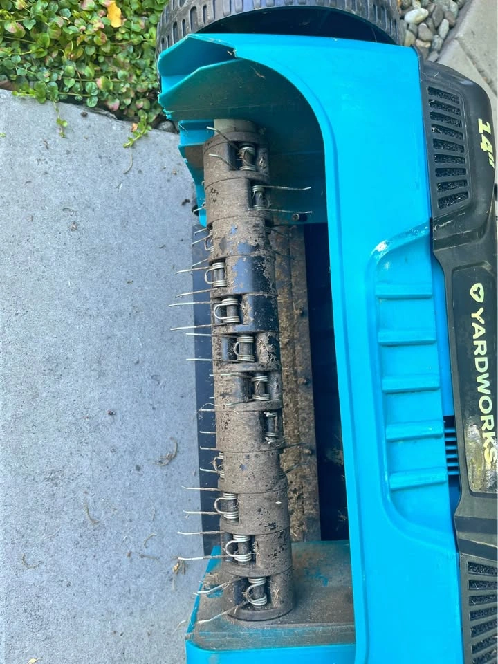 Yardworks 14" Electric Dethatcher - photo 5