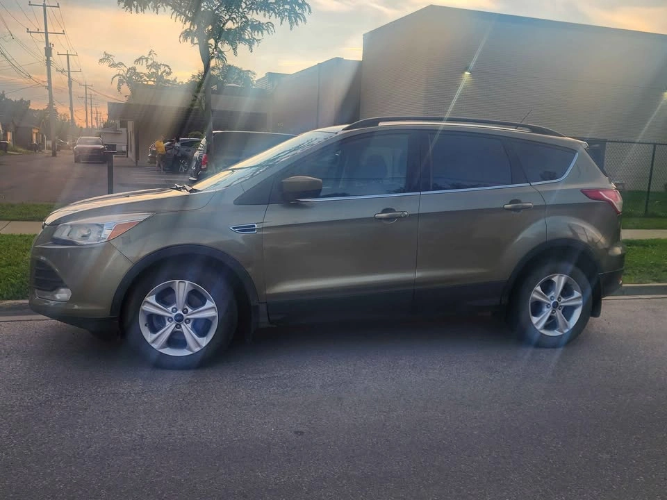 2014 Ford Escape - photo 2