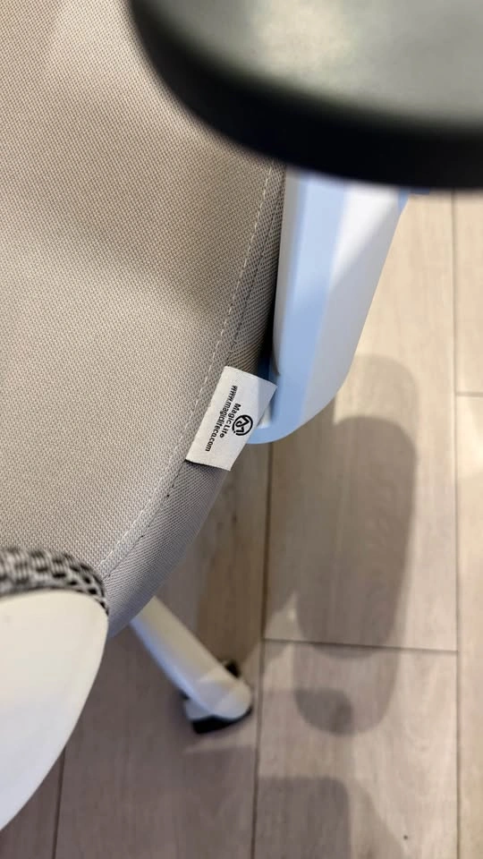 Ergonomic office chair - photo 4