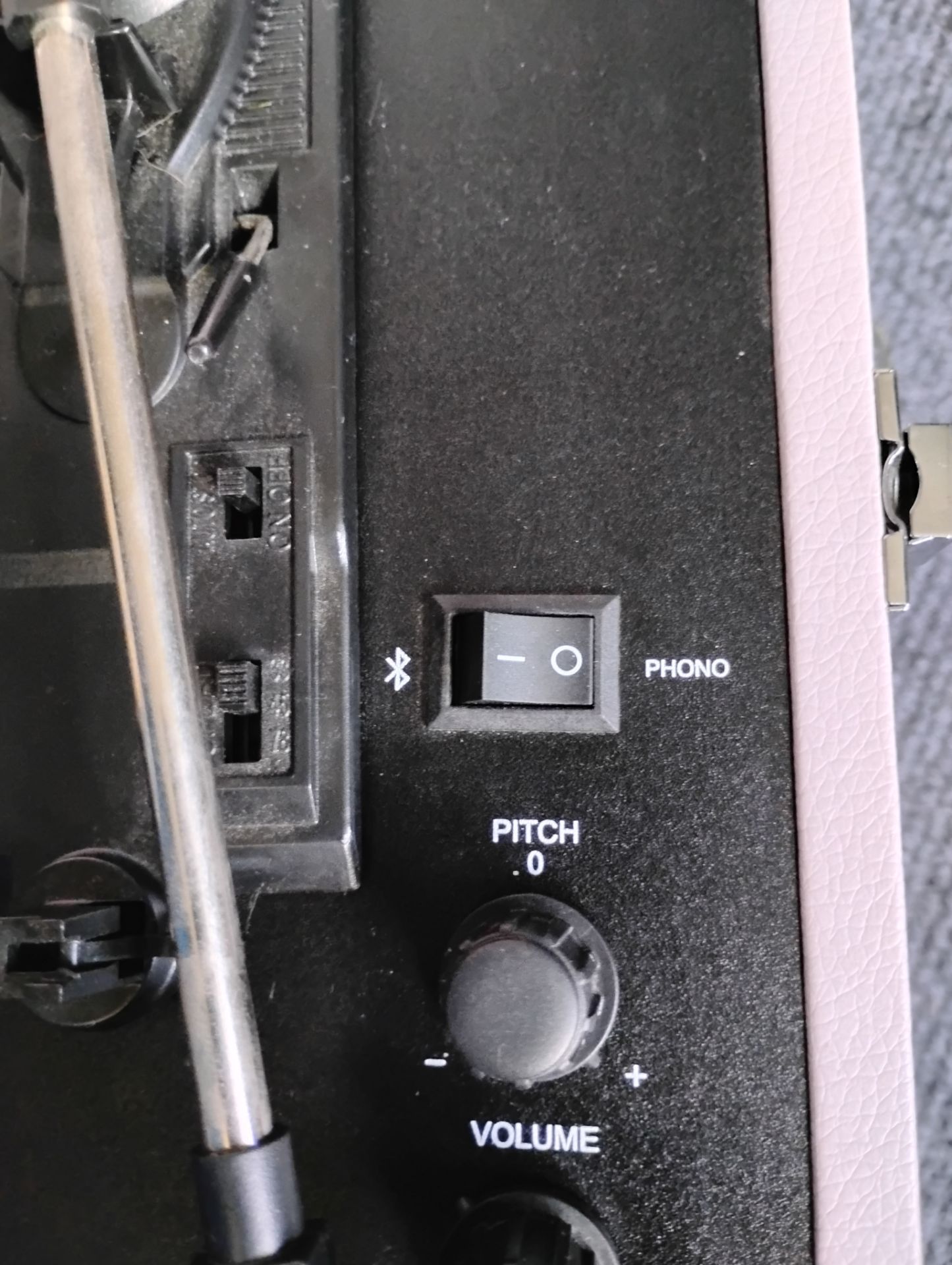 Crosley Record Player with Bluetooth - photo 5