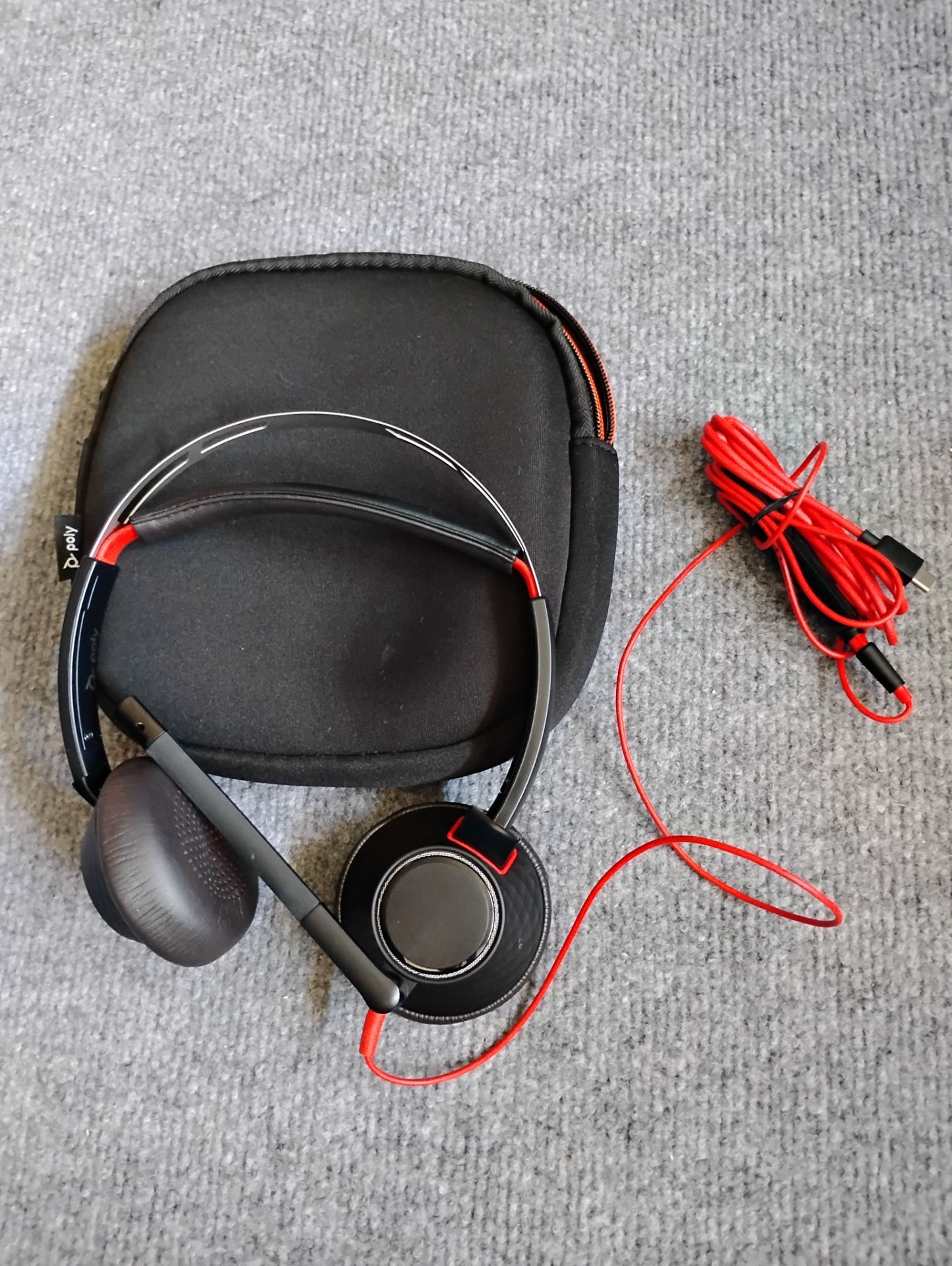 Poly Headphones with case