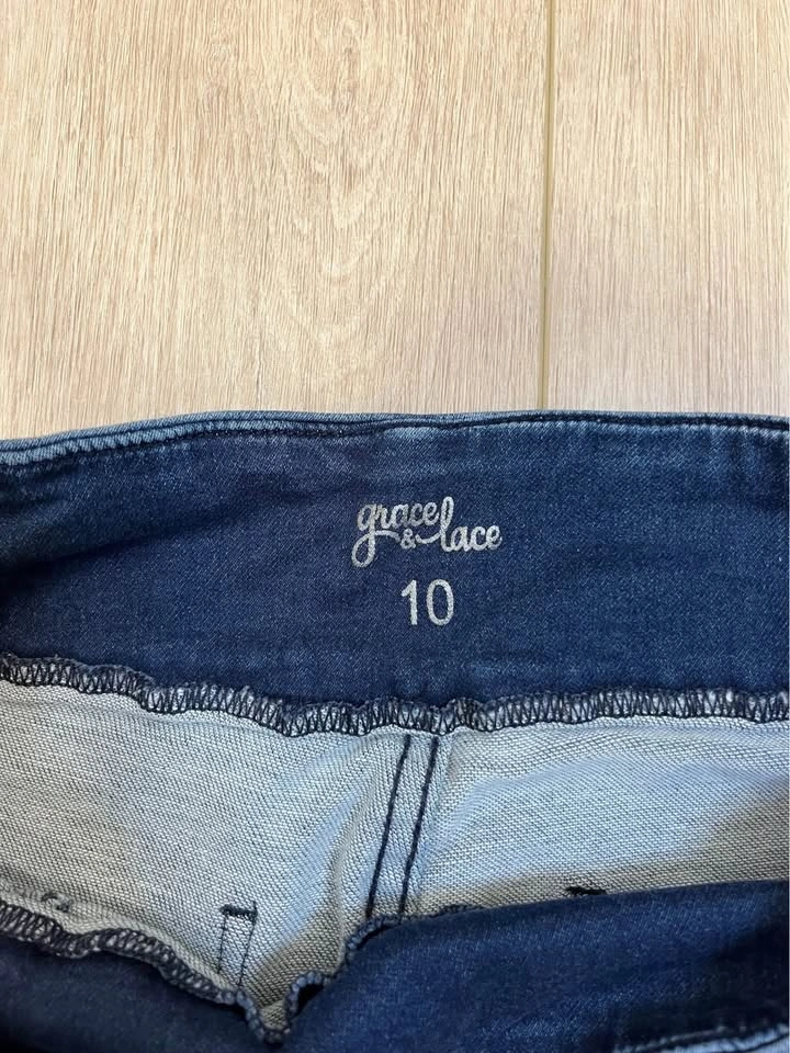 GRACE & LACE Stretch Pull-Up Skinny Jeans - Size 10 - photo 3