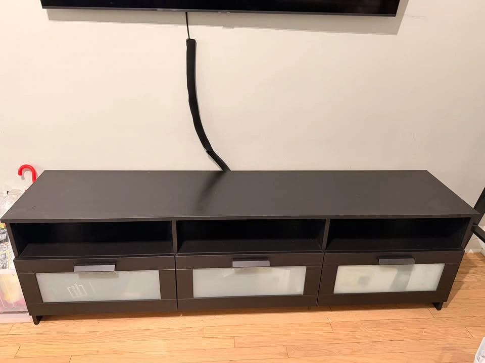BRIMNES black glass door tv stand - photo 3