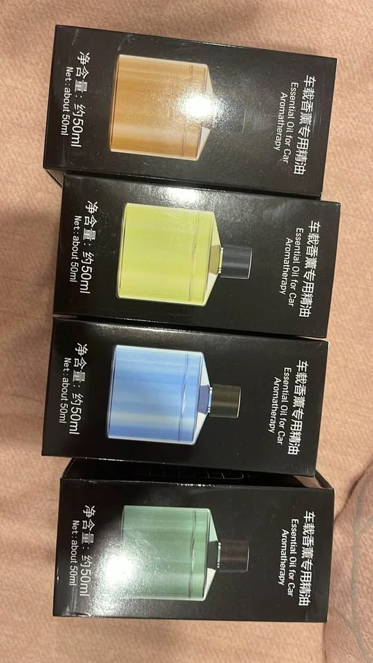 Sophia® Smart Car Fragrance Diffuser + Essential Oil - photo 5
