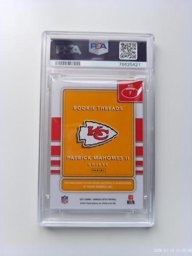 2017 Panini Donruss Optic Football Patrick Mahomes II RC PSA 9 - photo 2