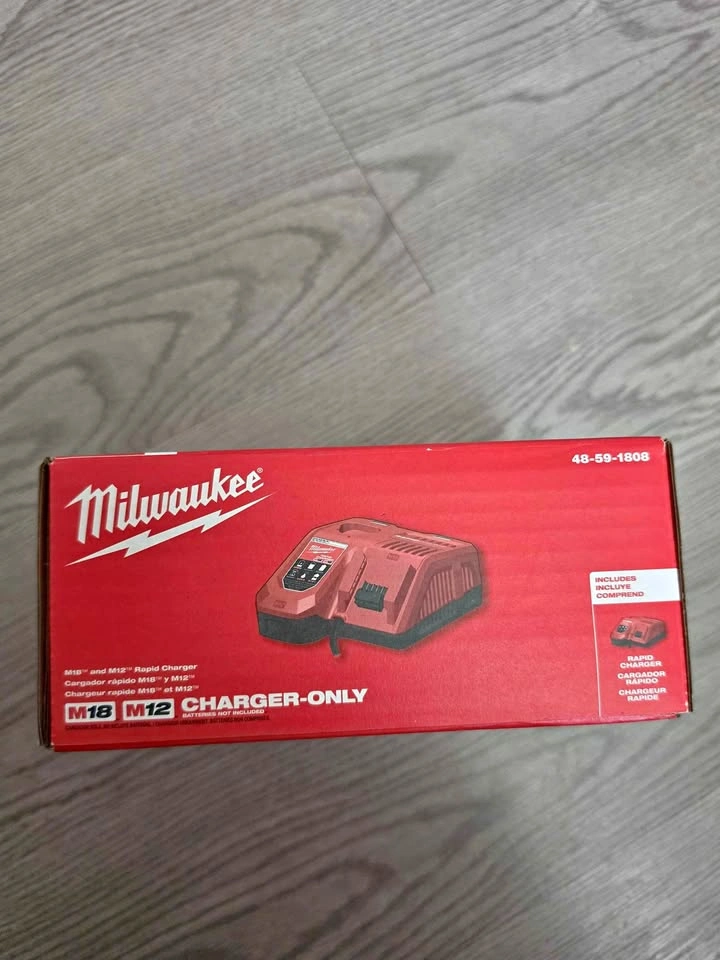 Brand new Milwaukee M18 M12 Rapid Charger Only