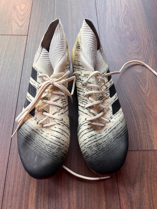 Adidas Soccer Cleats - Men size 9
